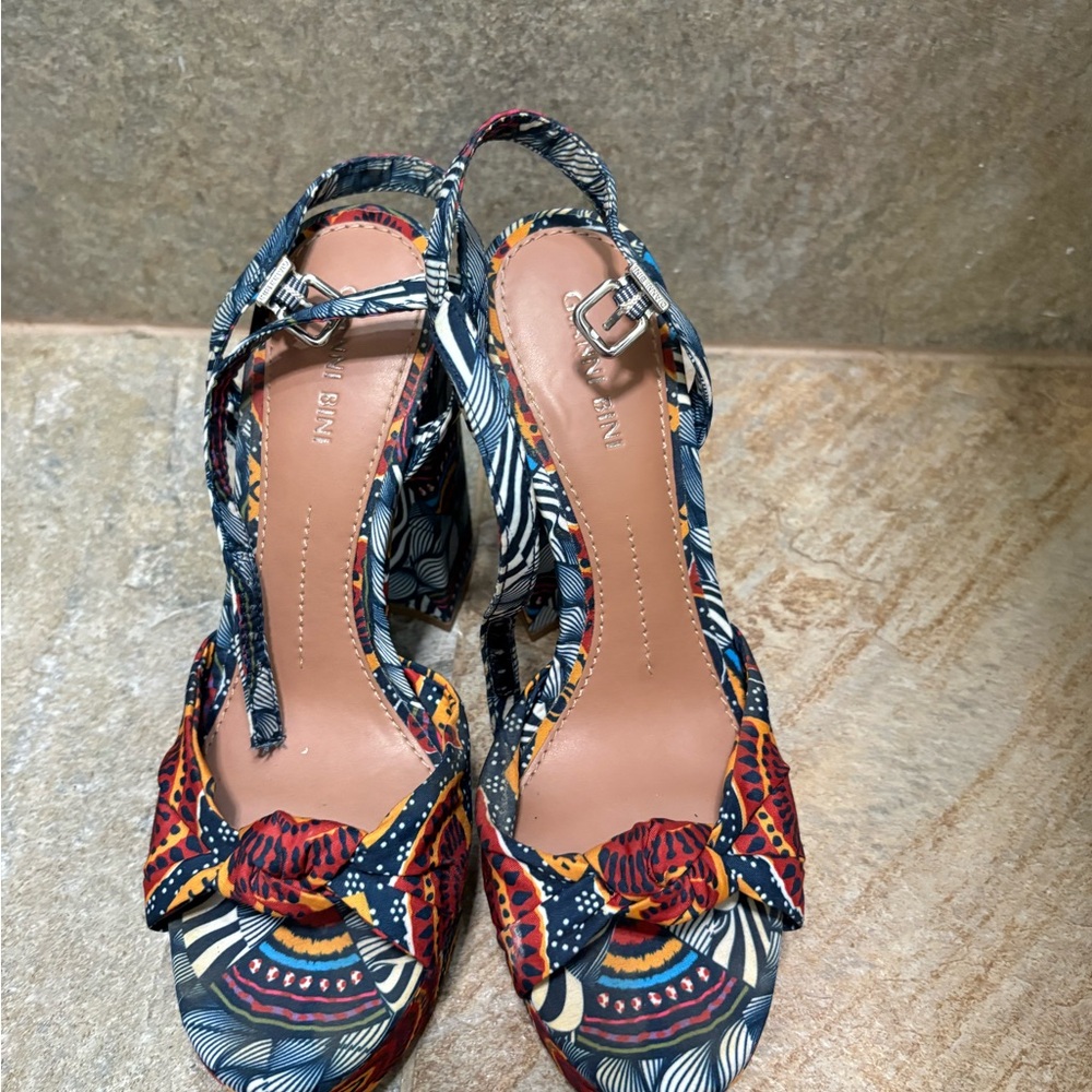 Gianni Bini Multicolor Patterned Heels - Picture 2 of 6